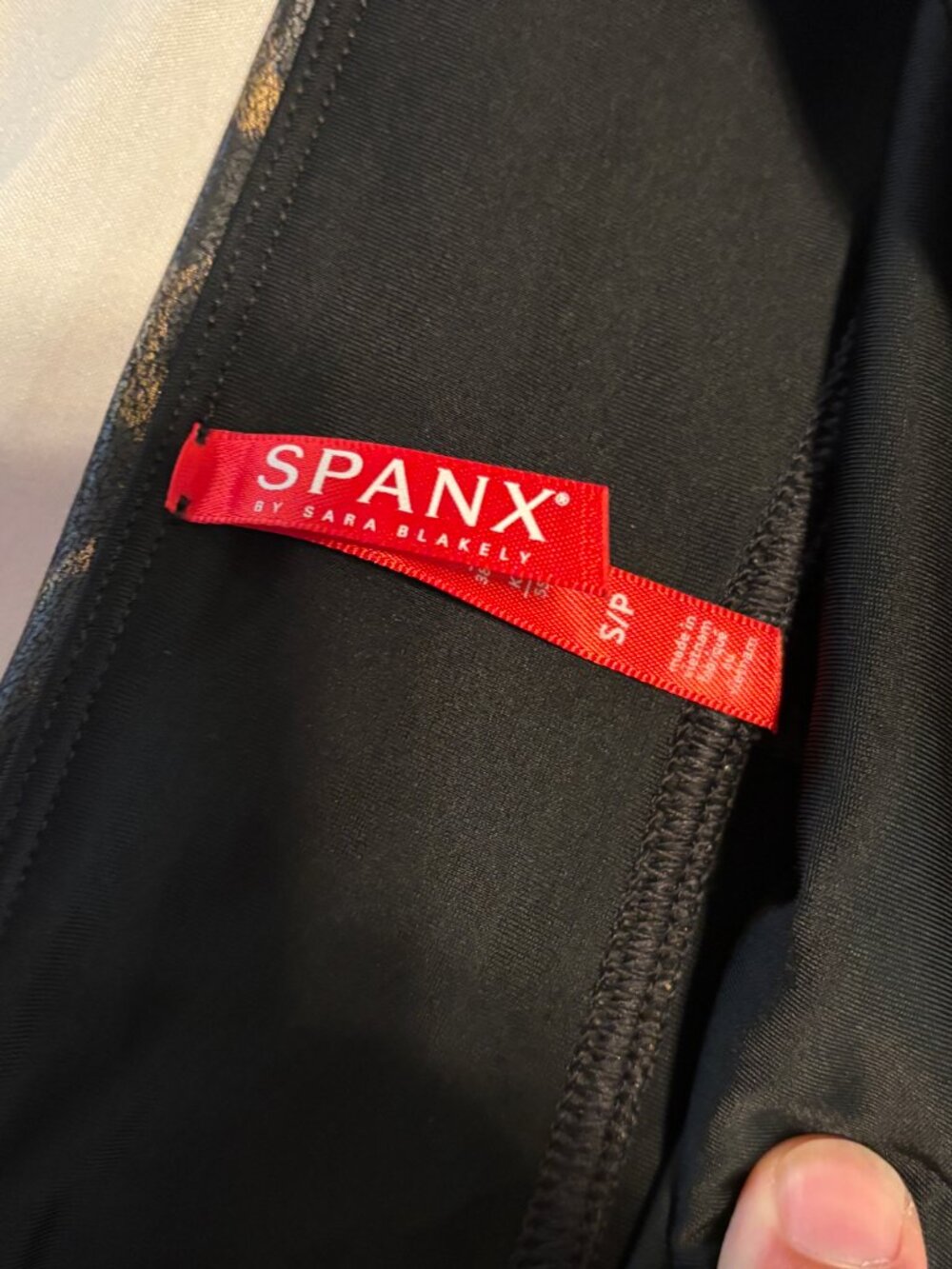 SPANX Faux Leather Metallic Leopard Leggings Women's Small Black Gold - Picture 2 of 4